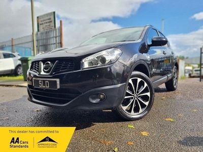 Black Used 2013 Nissan Qashqai 360º SUV | £3,995 (Fair price)