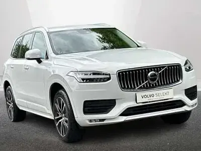 Begagnad Volvo XC90 Momentum 235 HK (172 kW) 2021 SUV