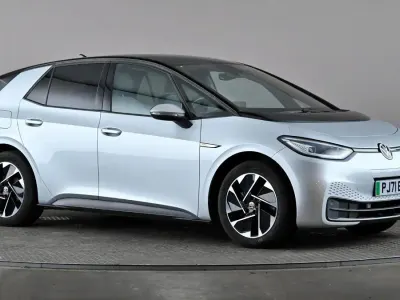 Begagnad VW ID.3 Pro 106 kW (145 HK) 2022 Silver Halvkombi