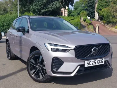 Used Volvo XC60 Plus 250 HP (183 kW) 2025 Silver SUV