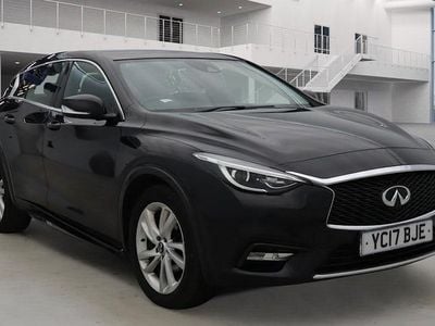 Used Infiniti Q30 Premium 109 HP (80 kW) 2017 Hatchback