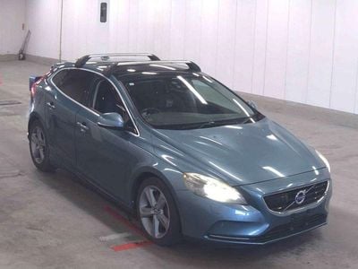 Used Volvo V40 SE 2013 Blue Hatchback
