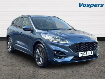Käytetty Ford Kuga ST-Line 190 HP (139 kW) 2023 Sininen Katumaasturi