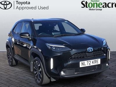 Used Toyota Yaris Hybrid Design 2022 SUV