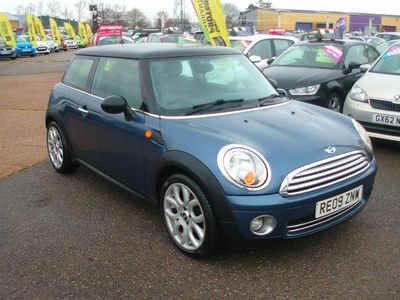 Used Mini Cooper Hatch 120 HP (88 kW) 2009 Blue Hatchback