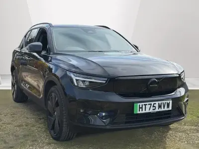 Used Volvo EX40