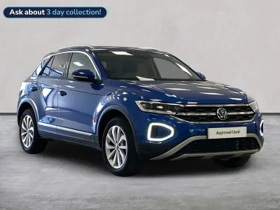Usado VW T-Roc Style 150 HP (110 kW) 2025 Azul SUV