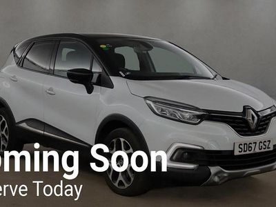 Used Renault Captur Dynamique 90 HP (66 kW) 2017 White/black SUV
