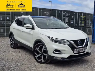 Used Nissan Qashqai Tekna 160 HP (117 kW) 2019 White SUV