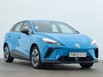 Used MG MG4 EV SE 125 kW (170 HP) 2023 Blue Hatchback