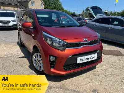 Used Kia Picanto 83 HP (61 kW) 2017 Orange Hatchback