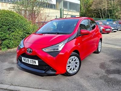 Used Toyota Aygo X-play 2019 Red Hatchback