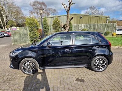 Used MG MG3 Exclusive 106 HP (77 kW) 2022 Black Hatchback