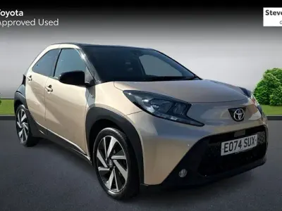 Used Toyota Aygo X 72 HP (52 kW) 2024 Beige SUV