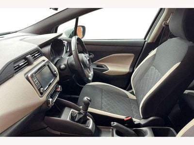 Usado Nissan Micra N-Connecta 90 HP (66 kW) 2017 Branco Citadino