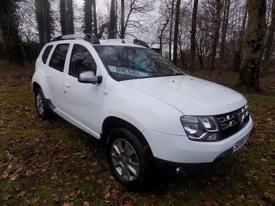 Used Dacia Duster Lauréate 110 HP (80 kW) 2017 White SUV