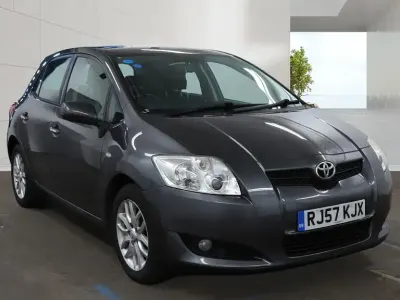 Used Toyota Auris