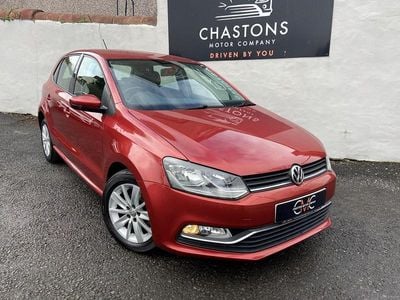 Used VW Polo SE 60 HP (44 kW) 2015 Red Hatchback
