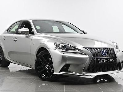 Lexus IS300h