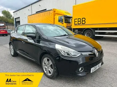 Used Renault Clio Dynamique 75 HP (55 kW) 2015 Black