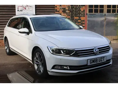 Used VW Passat GT 2018 White Estate