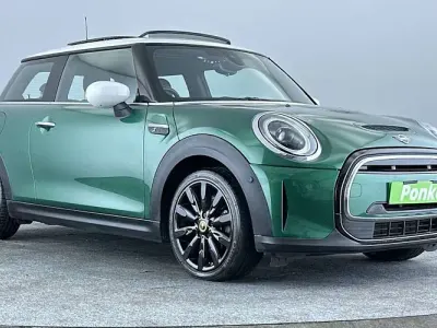 Used Mini Cooper Level 3 135 kW (184 HP) 2022 Green Hatchback