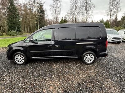 Used VW Caddy Maxi Highline 102 HP (75 kW) 2020 Black MPV
