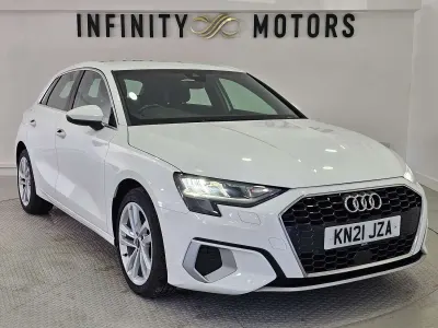 Used Audi A3 Sportback Sport 110 HP (80 kW) 2021 White Hatchback
