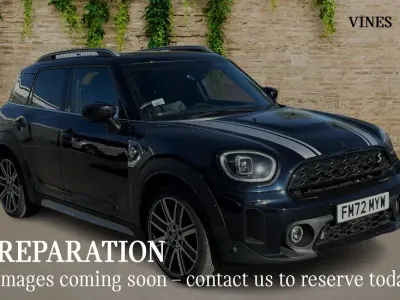 Usado Mini Cooper S Countryman Exclusive 219 HP (161 kW) 2023 Preto SUV