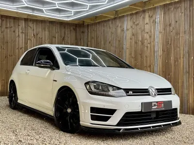 Usado VW Golf VII R 2014 Branco Citadino