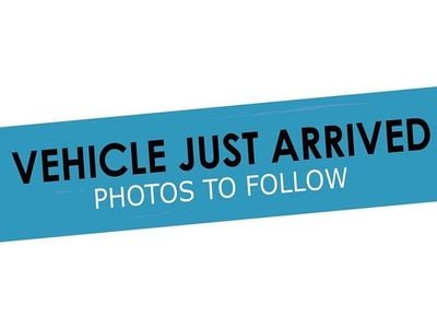 Red Used 2015 VW Caddy Maxi Life Life MPV | £11,950 (Expensive)