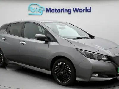Used Nissan Leaf N-Connecta 110 kW (150 HP) 2022 Grey Hatchback