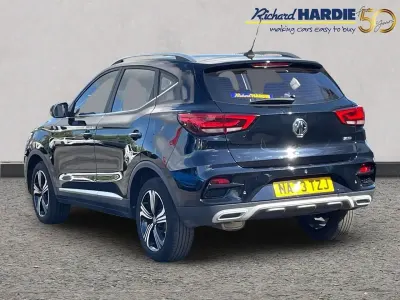 Usado MG ZS Excite 105 HP (77 kW) 2023 Preto SUV