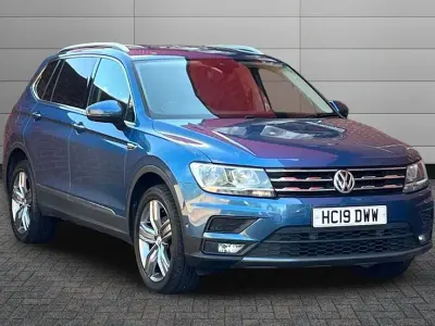 Used VW Tiguan Allspace Match 150 HP (110 kW) 2019 Blue silk SUV