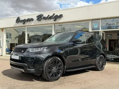 Used Land Rover Discovery 5 HSE 2019 Black SUV
