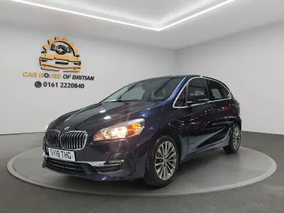 Begagnad BMW 220 Luxury Line 2018 Blå Halvkombi