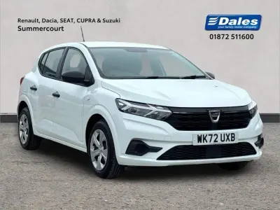 Used Dacia Sandero Essentiel 65 HP (47 kW) 2022 White Hatchback