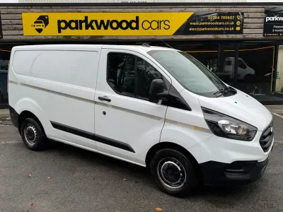 Begagnad Ford Transit Custom S 105 HK (77 kW) 2020 Vit Van
