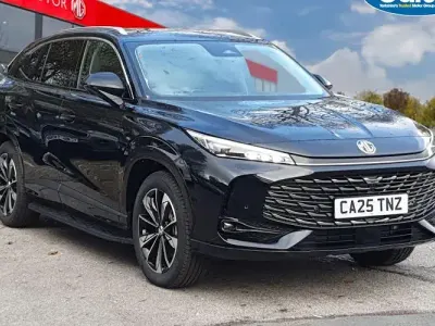 Begagnad MG HS Trophy 299 HK (219 kW) 2025 Svart SUV