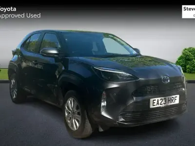 Begagnad Toyota Yaris Hybrid 116 HK (85 kW) 2026 Kombi