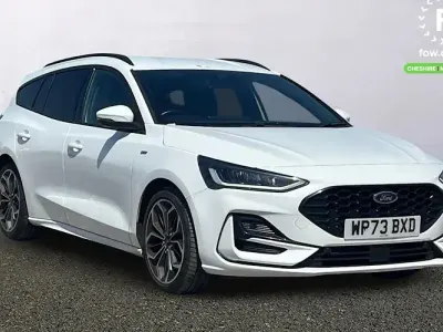 Used Ford Focus ST-Line X 125 HP (91 kW) 2023 White Estate