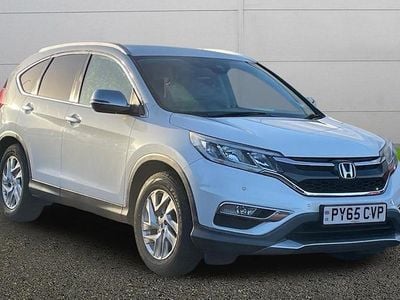 White Used 2016 Honda CR-V SE SUV | £7,990 (Fair price)
