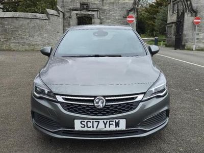 Used Vauxhall Astra SRi 150 HP (110 kW) 2017 Grey Hatchback