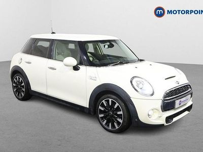 White Used 2016 Mini Cooper S Hatch Hatchback | £12,949 (Fair price)