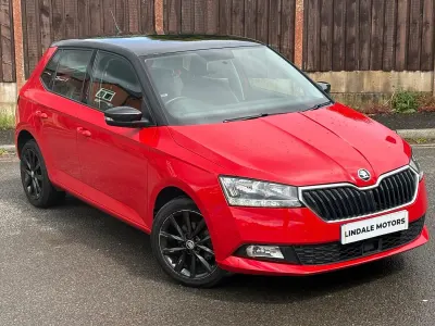 Used Skoda Fabia Colour Edition 75 HP (55 kW) 2019 Red Hatchback