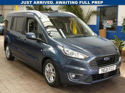 Used Ford Tourneo Titanium 120 HP (88 kW) 2021 Blue MPV