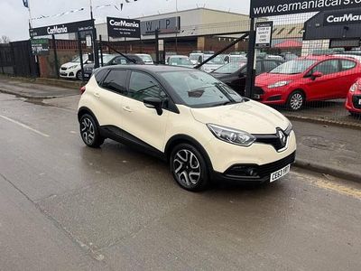 Used Renault Captur Dynamique 90 HP (66 kW) 2013 Cream SUV