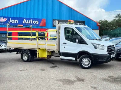 Usado Ford Transit 130 HP (95 kW) 2022 Branco Cabrios
