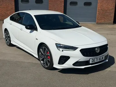 Used Vauxhall Insignia Sport 230 HP (169 kW) 2021 White Hatchback
