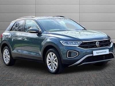 Used VW T-Roc Match 150 HP (110 kW) 2025 Petrol blue SUV